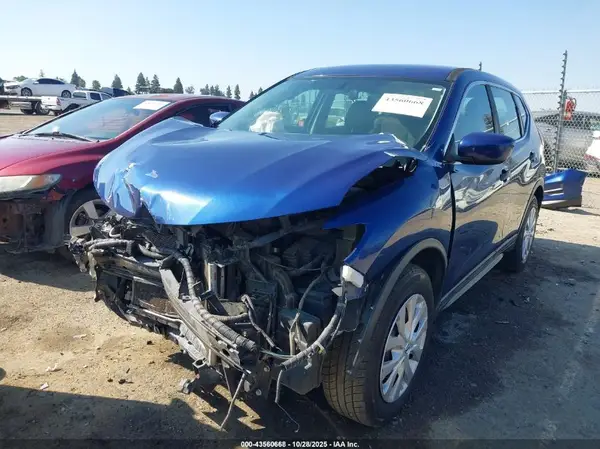 5N1AT2MT8JC706673 2018 NISSAN ROGUE - Image 2
