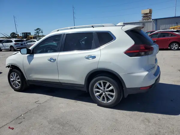 5N1AT2MT8JC707550 2018 NISSAN ROGUE - Image 2