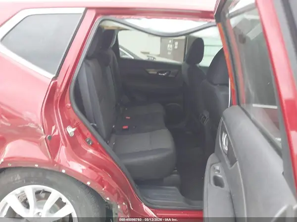 5N1AT2MT8JC708231 2018 NISSAN ROGUE - Image 8