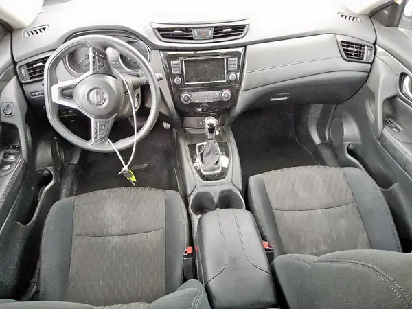 5N1AT2MT8JC711758 2018 NISSAN ROGUE - Image 8