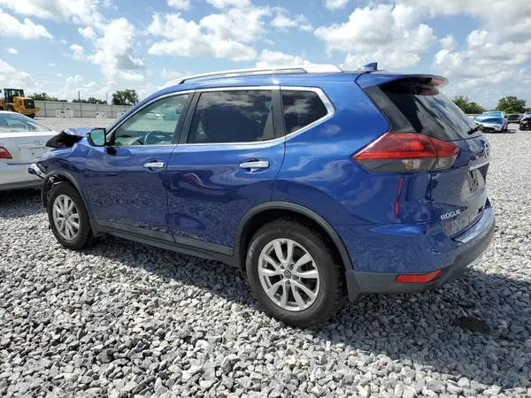 5N1AT2MT8JC712070 2018 NISSAN ROGUE - Image 2