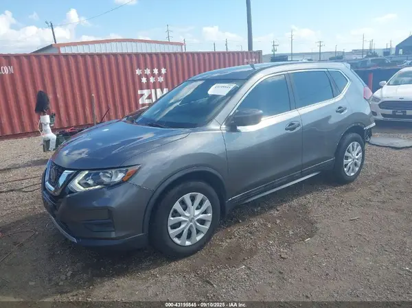 5N1AT2MT8JC725840 2018 NISSAN ROGUE - Image 2
