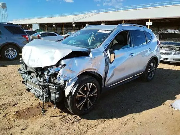 5N1AT2MT8JC739298 2018 NISSAN ROGUE - Image 2