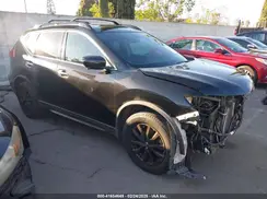 5N1AT2MT8JC740015 2018 NISSAN ROGUE