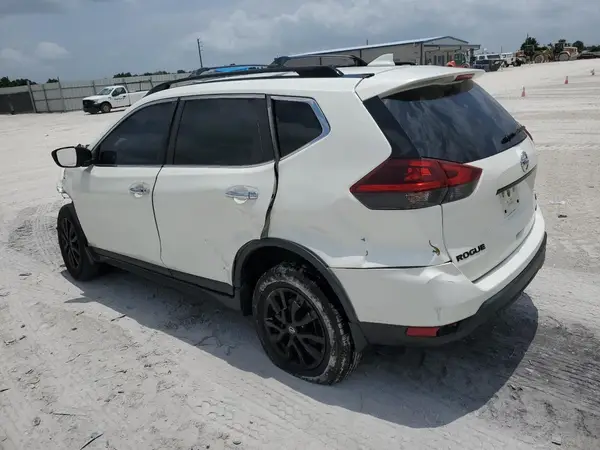 5N1AT2MT8JC743657 2018 NISSAN ROGUE - Image 2