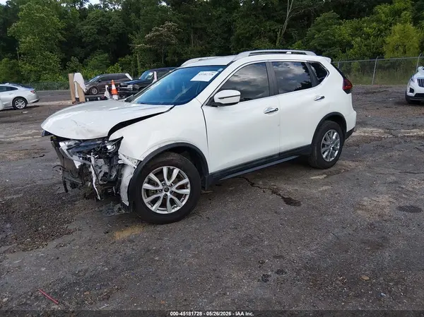 5N1AT2MT8JC753590 2018 NISSAN ROGUE - Image 2