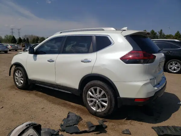 5N1AT2MT8JC755579 2018 NISSAN ROGUE - Image 2