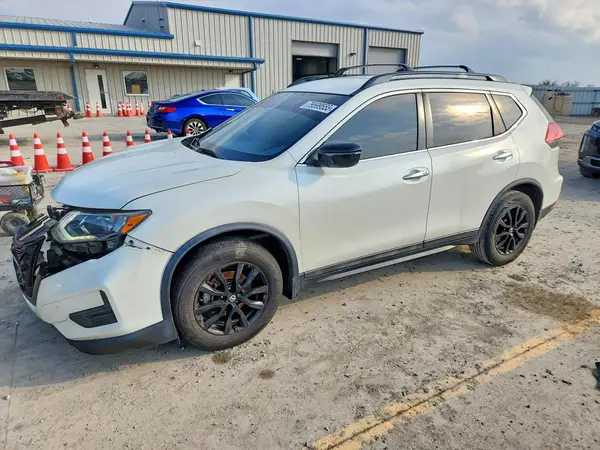 5N1AT2MT8JC761222 2018 NISSAN ROGUE - Image 1