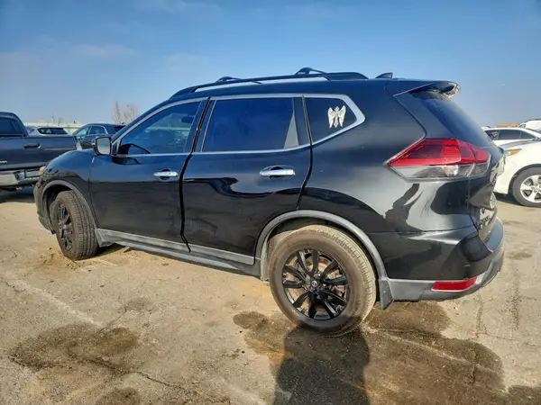 5N1AT2MT8JC764329 2018 NISSAN ROGUE - Image 2