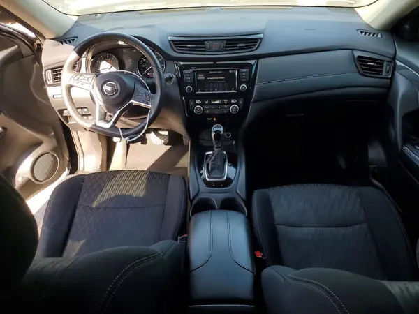 5N1AT2MT8JC768249 2018 NISSAN ROGUE - Image 8