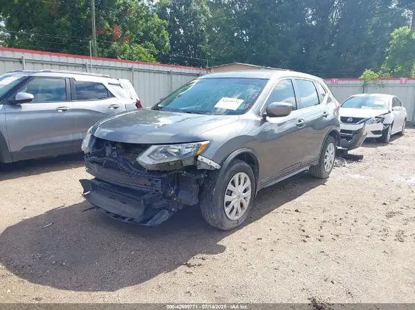 5N1AT2MT8JC774200 2018 NISSAN ROGUE - Image 2