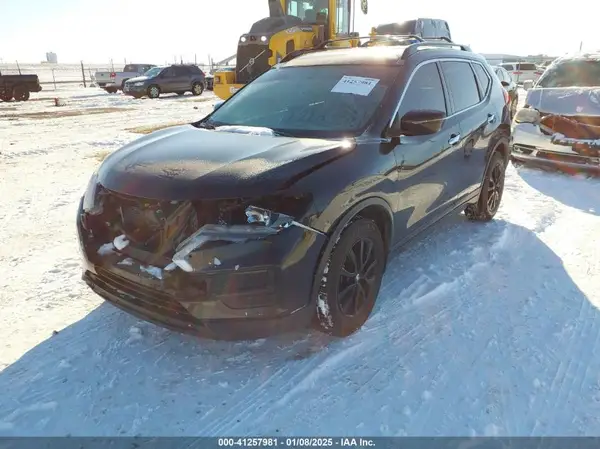 5N1AT2MT8JC774293 2018 NISSAN ROGUE - Image 2