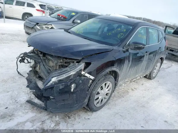 5N1AT2MT8JC781020 2018 NISSAN ROGUE - Image 2