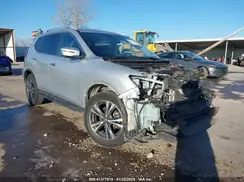 5N1AT2MT8JC796066 2018 NISSAN ROGUE
