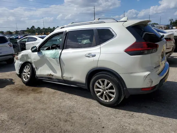 5N1AT2MT8JC813237 2018 NISSAN ROGUE - Image 2