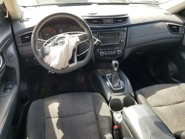 5N1AT2MT8JC813237 2018 NISSAN ROGUE - Image 8