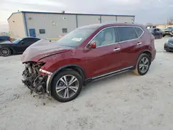 5N1AT2MT8JC840180 2018 NISSAN ROGUE