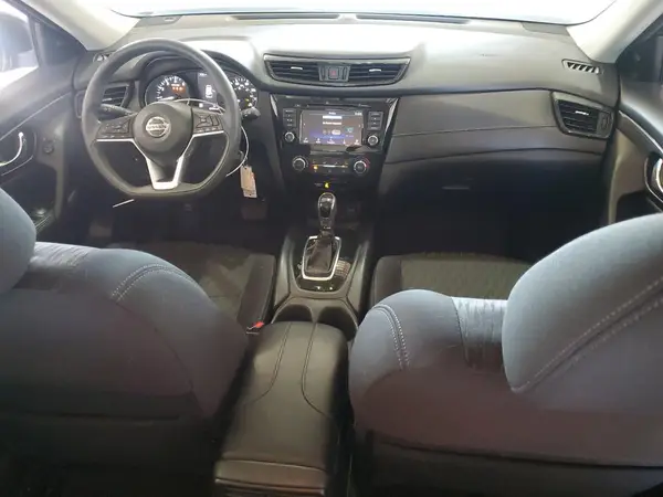 5N1AT2MT8JC840342 2018 NISSAN ROGUE - Image 8