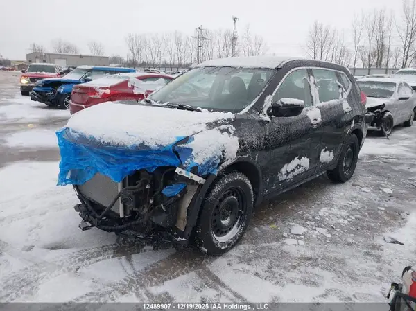 5N1AT2MT8JC844732 2018 NISSAN ROGUE - Image 2