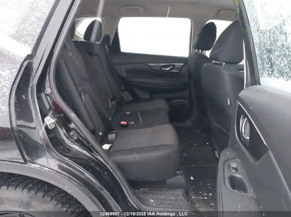 5N1AT2MT8JC844732 2018 NISSAN ROGUE - Image 8