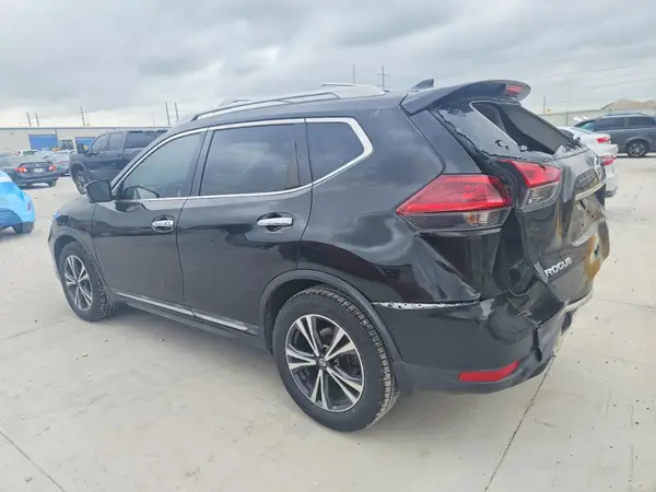 5N1AT2MT8JC845430 2018 NISSAN ROGUE - Image 2