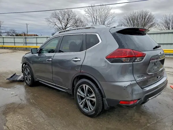 5N1AT2MT8JC848604 2018 NISSAN ROGUE - Image 2