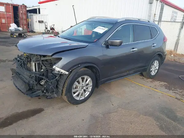 5N1AT2MT8JC849316 2018 NISSAN ROGUE - Image 2