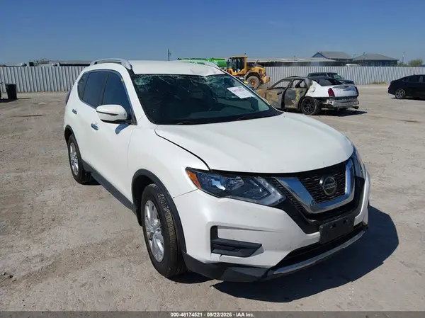 5N1AT2MT8JC850059 2018 NISSAN ROGUE - Image 1
