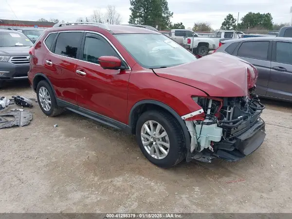 5N1AT2MT8JC852068 2018 NISSAN ROGUE - Image 1