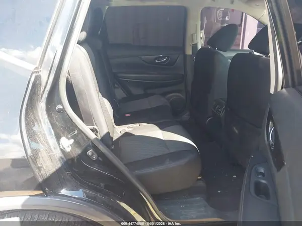 5N1AT2MT8KC703712 2019 NISSAN ROGUE - Image 8