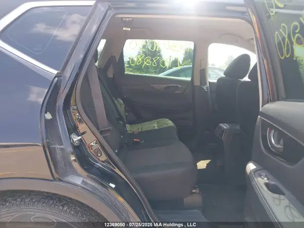 5N1AT2MT8KC708280 2019 NISSAN ROGUE - Image 8