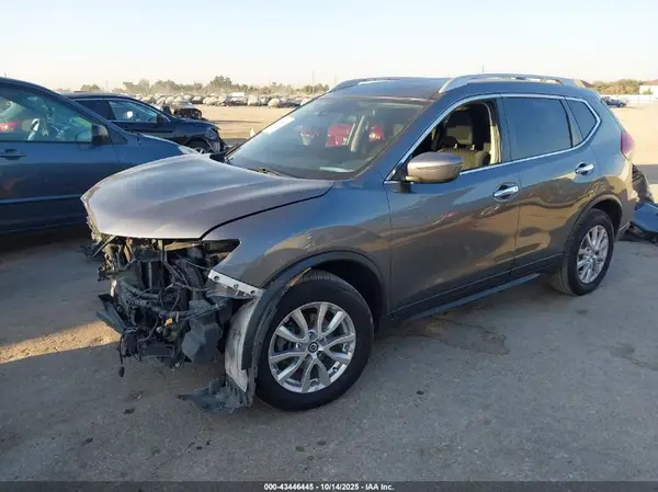 5N1AT2MT8KC717531 2019 NISSAN ROGUE - Image 2