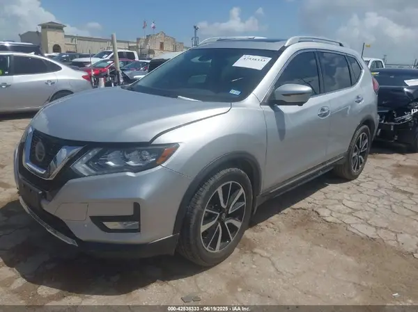 5N1AT2MT8KC744423 2019 NISSAN ROGUE - Image 2