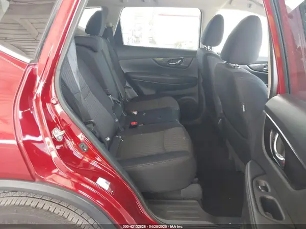 5N1AT2MT8KC746978 2019 NISSAN ROGUE - Image 8