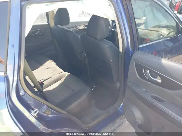 5N1AT2MT8KC754045 2019 NISSAN ROGUE - Image 8