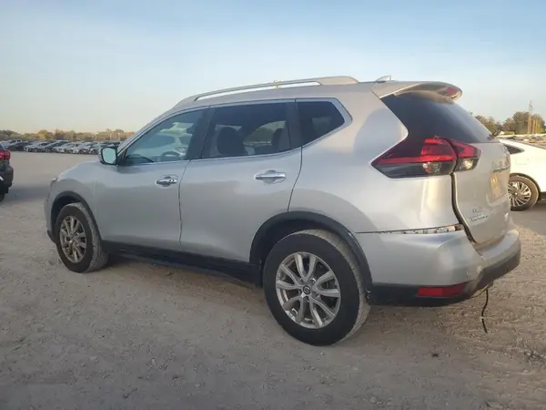 5N1AT2MT8KC754921 2019 NISSAN ROGUE - Image 2