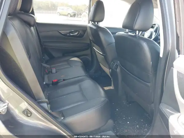 5N1AT2MT8KC756202 2019 NISSAN ROGUE - Image 8