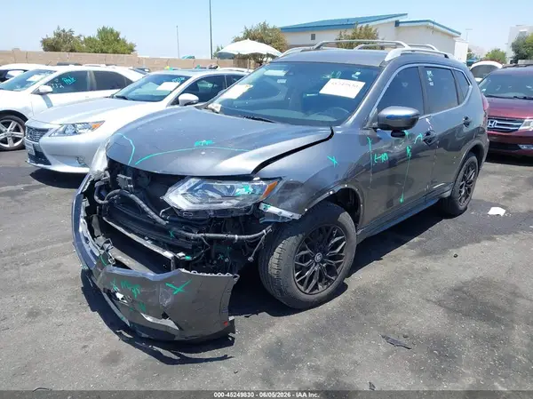 5N1AT2MT8KC760475 2019 NISSAN ROGUE - Image 2