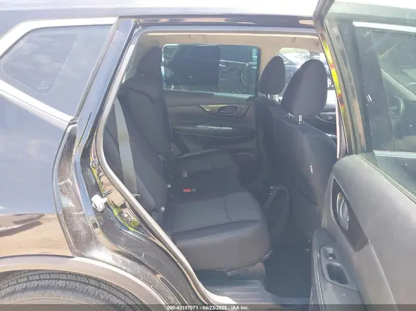 5N1AT2MT8KC783237 2019 NISSAN ROGUE - Image 8