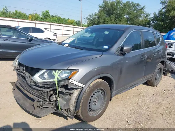 5N1AT2MT8KC785537 2019 NISSAN ROGUE - Image 2