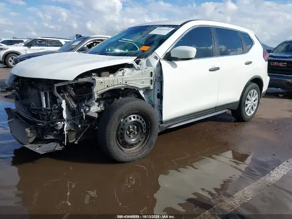 5N1AT2MT8KC786509 2019 NISSAN ROGUE - Image 2