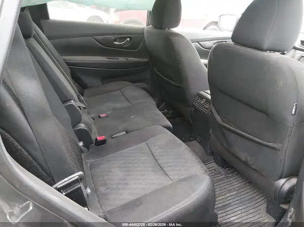 5N1AT2MT8KC797073 2019 NISSAN ROGUE - Image 8