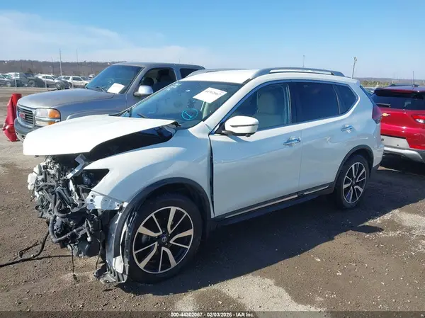 5N1AT2MT8KC814101 2019 NISSAN ROGUE - Image 2