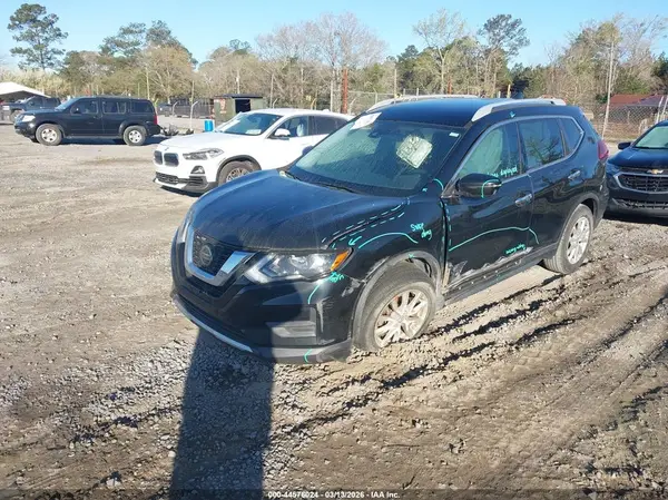 5N1AT2MT8KC825874 2019 NISSAN ROGUE - Image 2