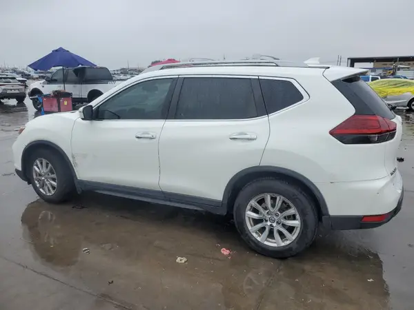 5N1AT2MT8KC840763 2019 NISSAN ROGUE - Image 2