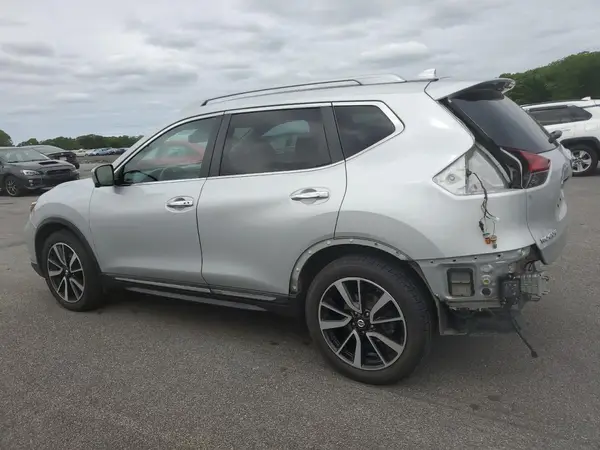 5N1AT2MT8LC720768 2020 NISSAN ROGUE - Image 2