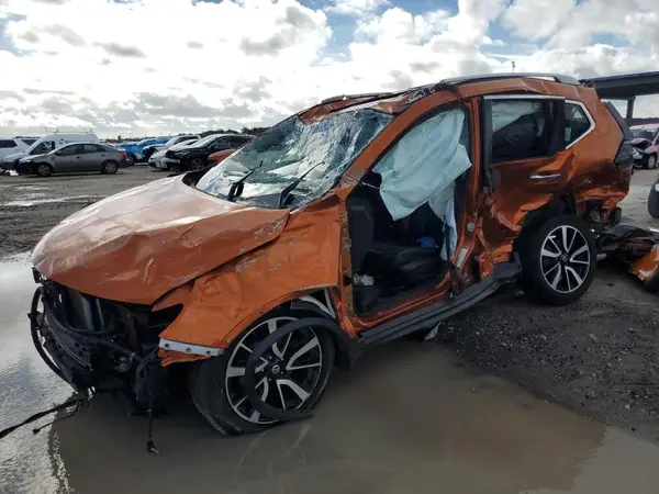 5N1AT2MT8LC744424 2020 NISSAN ROGUE - Image 1