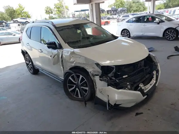 5N1AT2MT8LC751633 2020 NISSAN ROGUE - Image 1