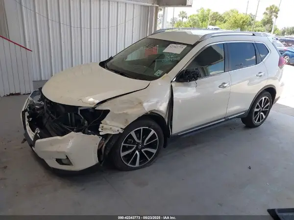 5N1AT2MT8LC751633 2020 NISSAN ROGUE - Image 2