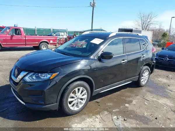 5N1AT2MT8LC756251 2020 NISSAN ROGUE - Image 2